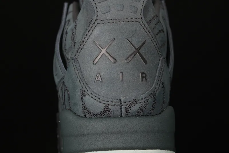 All categories Air Jordan Jordan series basketball shoes Air Jordan 4 Pure original Kaws x Air Jordan 4 Black AJ4 black suede luminous limited edition 930155-001